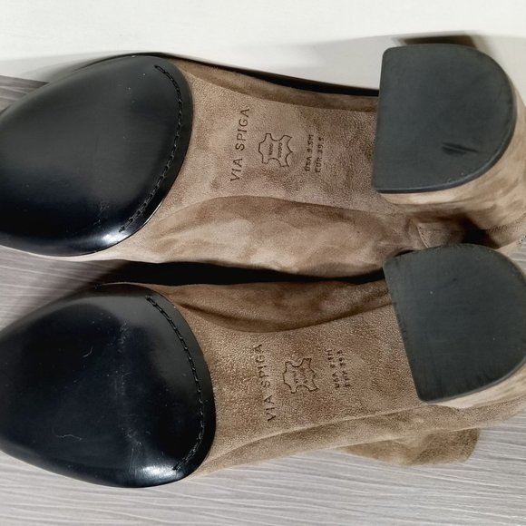 Via Spiga Nadia Bootie, Tan Suede, Womens Size 9.5 M / 39.5 - Picture 9 of 10